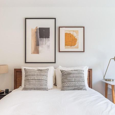 Studio Apartment In Vancouver Esterno foto