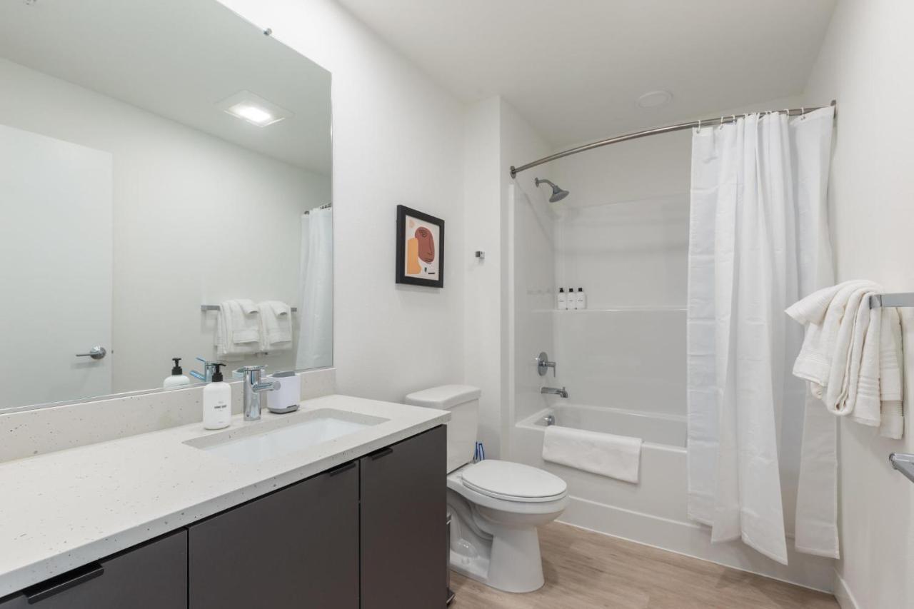 Studio Apartment In Vancouver Esterno foto
